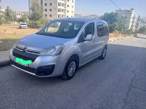 بارتنر-للبيع