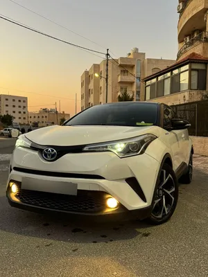 used-toyota-c-hr-in-amman