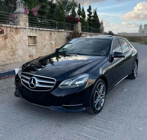 mercedes-benz-2015-e200