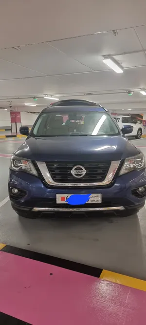 nissan-pathfinder-2018