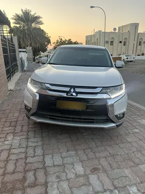 mitsubishi-outlander-2016-v6