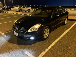 used-nissan-altima-in-hawally