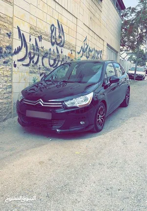 سيارة-حلوة-مرتبة-اقتصادية
