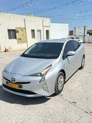 used-toyota-prius-in-al-sharqiya