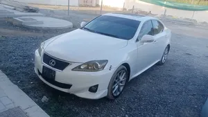 lexus-is-300-2012