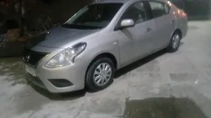 used-nissan-sunny-in-doha