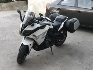 2023-cf-moto-650gt-للبيع