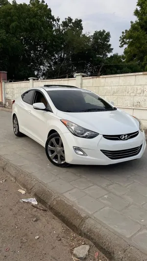 new-hyundai-elantra-in-aden