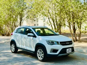 chery-tiggo-2-2022-model-single-owner-and-still-under-warranty