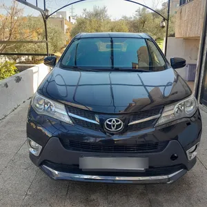 used-toyota-rav-4-in-amman