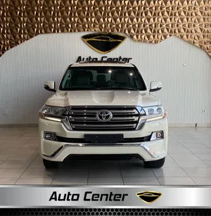 toyota-land-cruiser-gxr-v8-2018