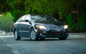 toyota-camry-black-2011