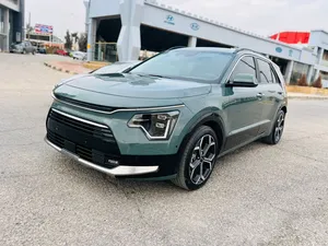 kia-niro-hybrid-2024-sx-touring