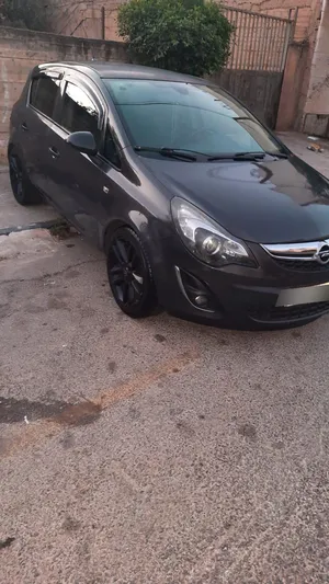 used-opel-corsa-in-ramallah-and-al-bireh