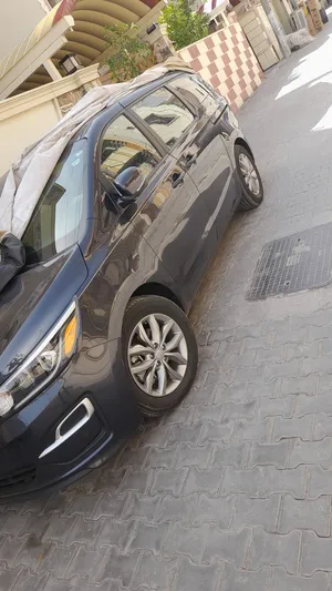 used-kia-sedona-in-baghdad