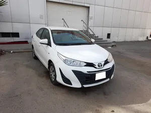 used-toyota-yaris-in-kuwait-city