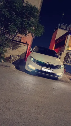 used-kia-k5-in-zarqa