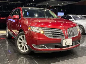 lincoln-mkt-2015-maroon