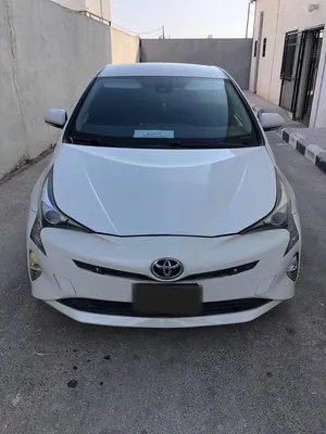 used-toyota-prius-in-amman