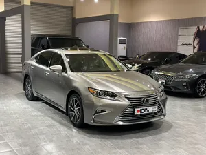 lexus-es350-2018