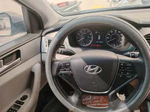 used-hyundai-sonata-in-dubai