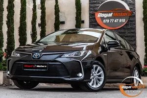 toyota-corolla-2022-hybrid-يمكن-التمويل-بالتعاون-مع-المؤسسات-المعتمدة-لدى-المعرض