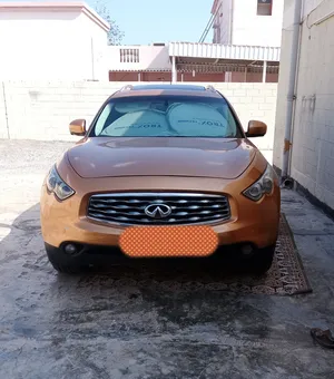 used-infiniti-fx35-in-muscat