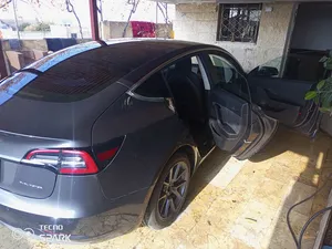 used-tesla-model-3-in-irbid