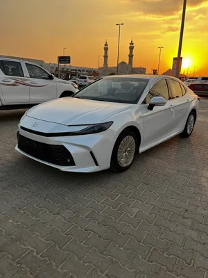 new-toyota-camry-in-al-ain