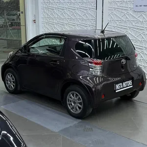 toyota-iq-2010