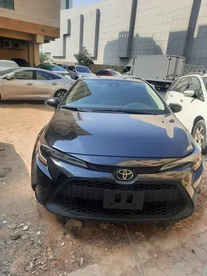 toyota-corolla-le-2021