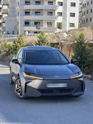 used-toyota-bz-in-amman