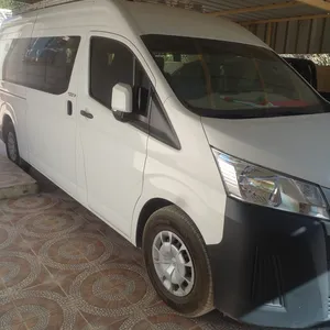 used-toyota-hiace-in-al-dhahirah