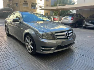 للبيع-مرسيدس-c250-كوبيه-بحالة-ممتازة-جدا