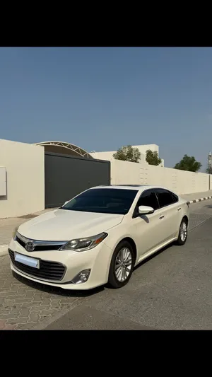 used-toyota-avalon-in-sharjah