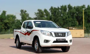 nissan-navara-4wd-2019-gcc-original-paint-accident-free-in-excellent-condition-1175-p-m