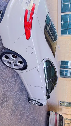 2009-jaguar-xf-sv8-gcc-full-option-جاكوار-خليجي-فل-اوبشن-كامل-المواصفات