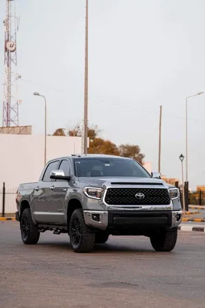 used-toyota-tundra-in-tripoli