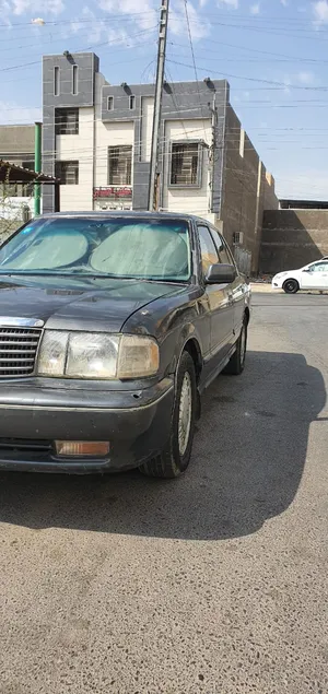 used-toyota-crown-in-basra