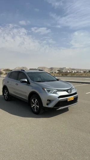 used-toyota-rav-4-in-buraimi