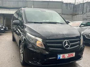 used-mercedes-benz-v-class-in-ramallah-and-al-bireh