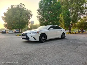 lexus-es350