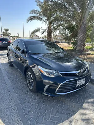 used-toyota-avalon-in-sharjah