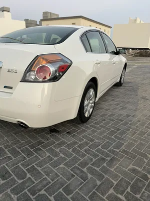 used-nissan-altima-in-northern-governorate