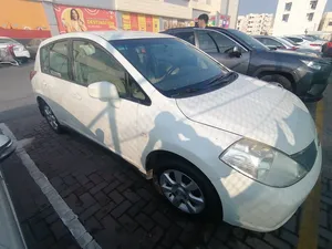 used-nissan-tiida-in-muharraq