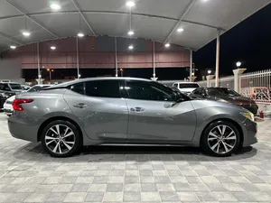 nissan-maxima