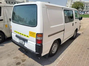 mitsubishi-van-2007