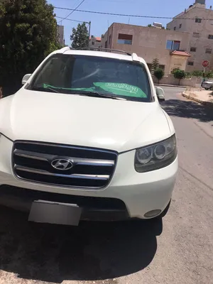 used-hyundai-santa-fe-in-irbid