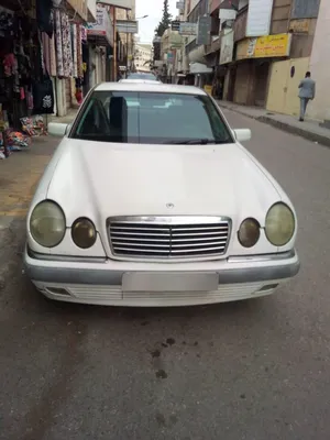 used-mercedes-benz-e-class-in-irbid