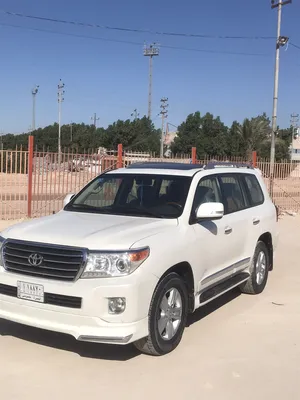 new-toyota-land-cruiser-in-basra